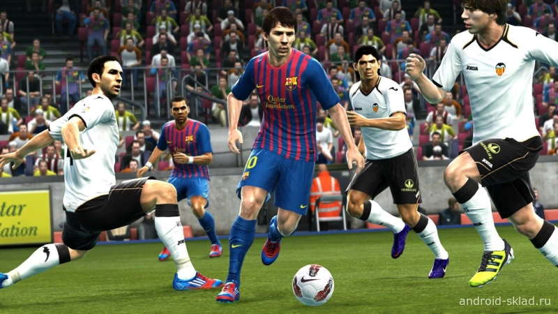 Скриншот PES 2013 №2
